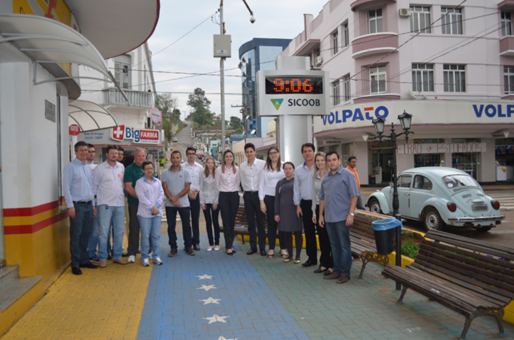 Relógio Digital no Calçadão em Capinzal