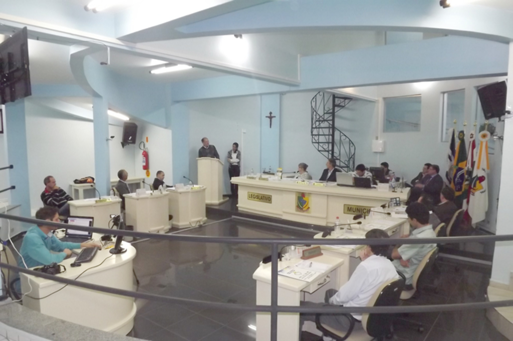 RESUMO DA SESSÃO PLENÁRIA 12 DE AGOSTO DE 2014