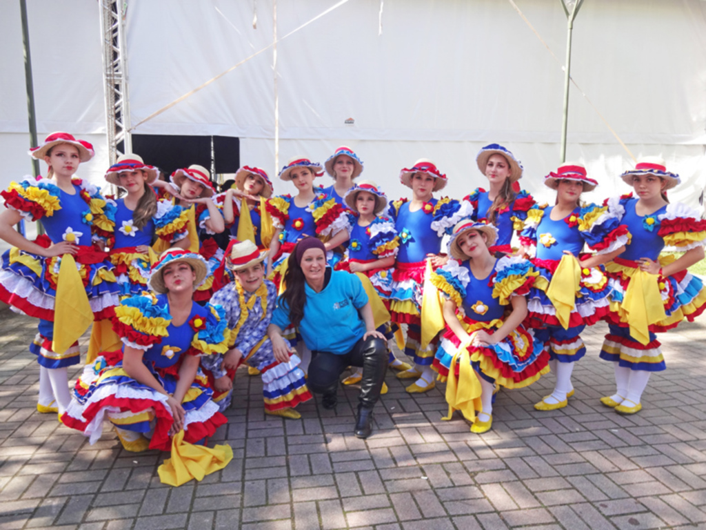 Piratuba participa do Festival de Dança de Joinville