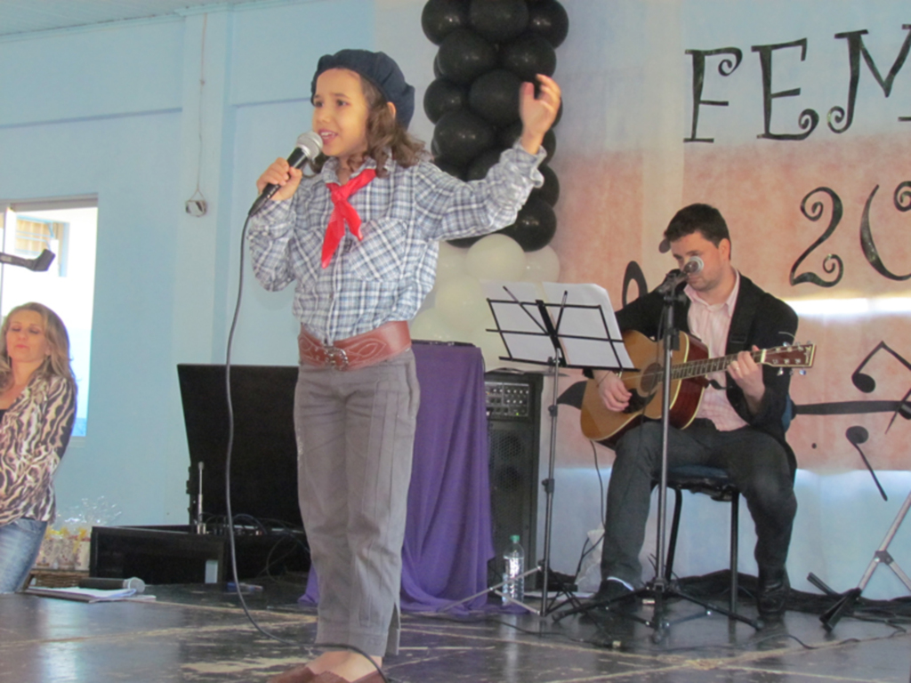 Festival da Música na escola M. Bernardo M. Sobrinho