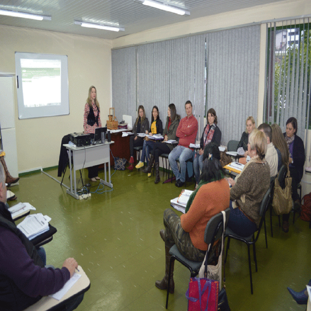 Gered promove encontro regional sobre o Censo Escolar da Educação Básica