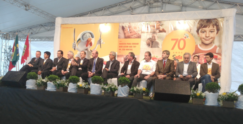 Ato festivo marca os 70 anos da Sadia