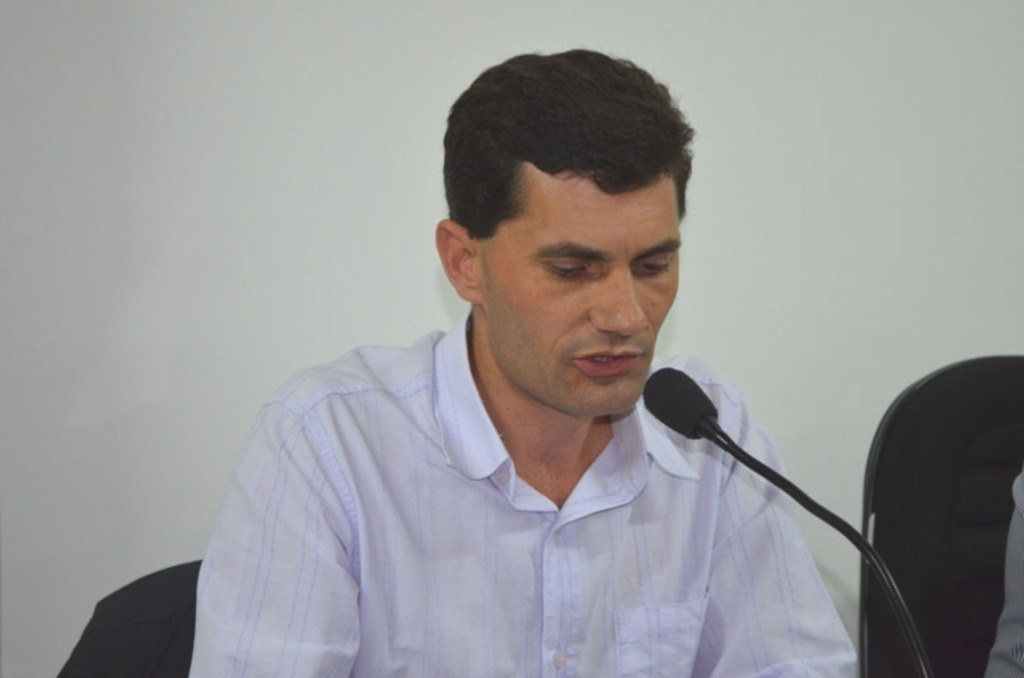 Claudir Duarte sugere adequação das bocas de lobo