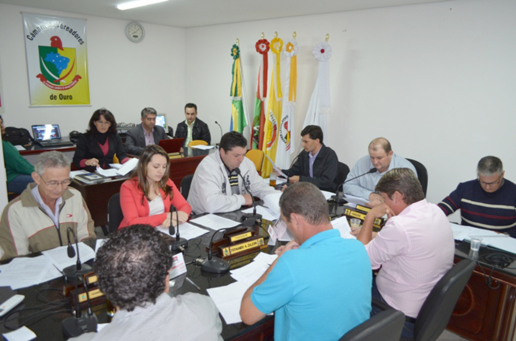 Legislativo ourense realizou a segunda sessão de maio