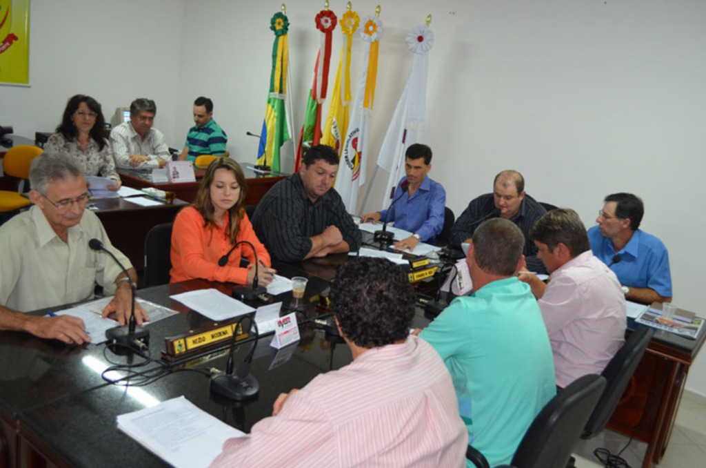 Câmara de Vereadores de Ouro aprova dois projetos de lei