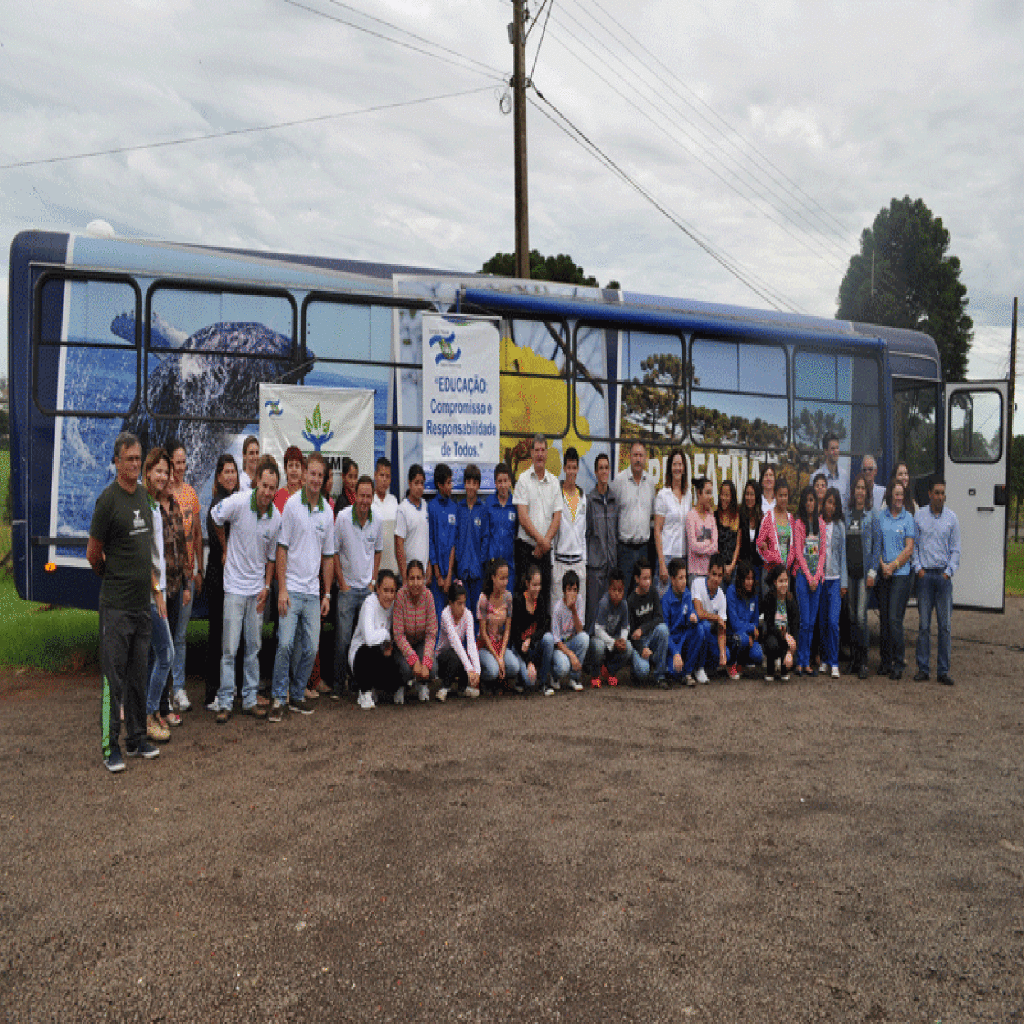 Eco Ônibus atende mais de 1.000 alunos