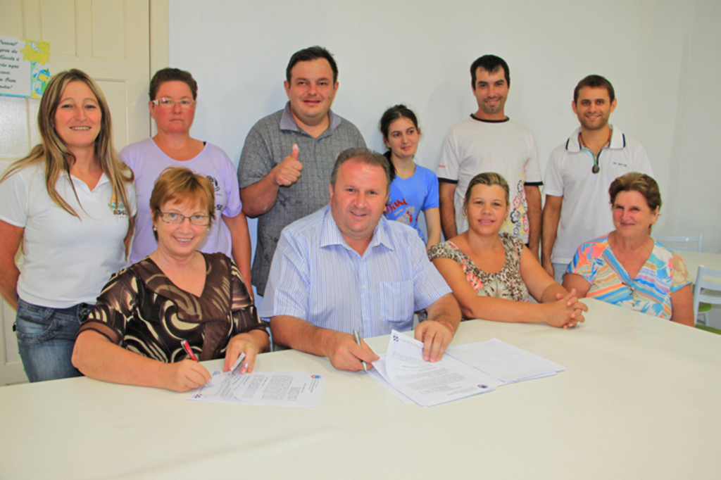 Prefeitura de Piratuba repassa recursos para APAE