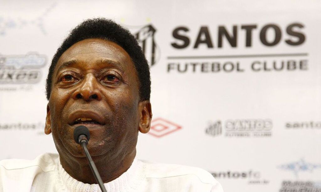 (Foto: Divulgação Santos) - Em sua conta no Instagram, Pelé disse estar fazendo seu tratamento 