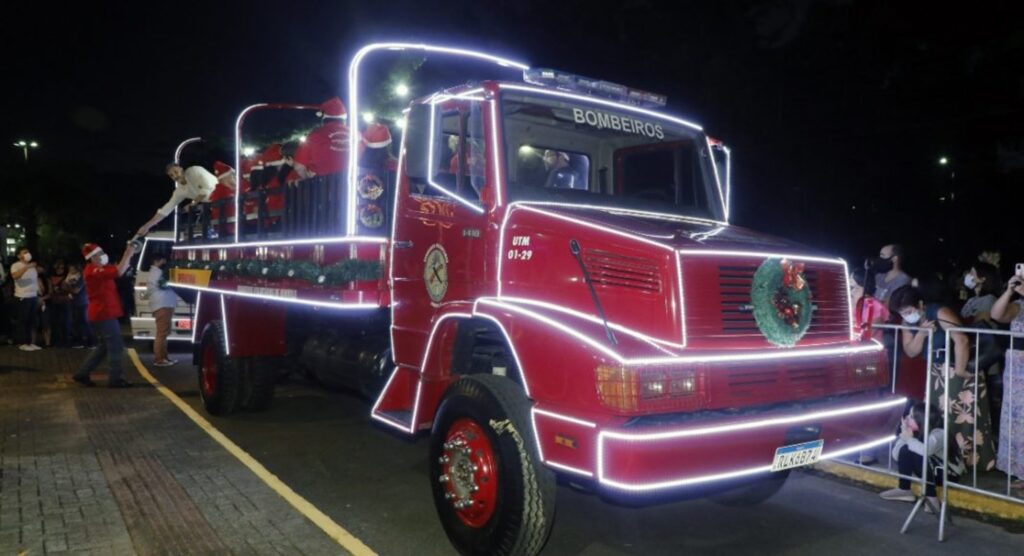 Alegria e música pela cidade no Natal dos Bombeiros Voluntários