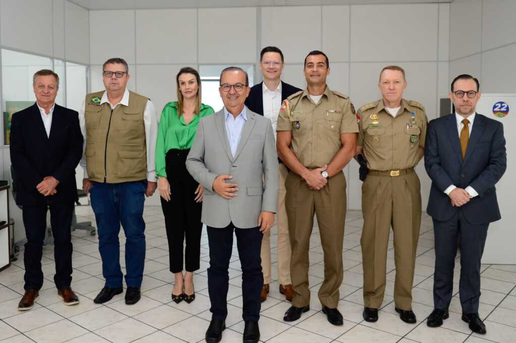 Governador eleito Jorginho Mello anuncia primeiros nomes do secretariado