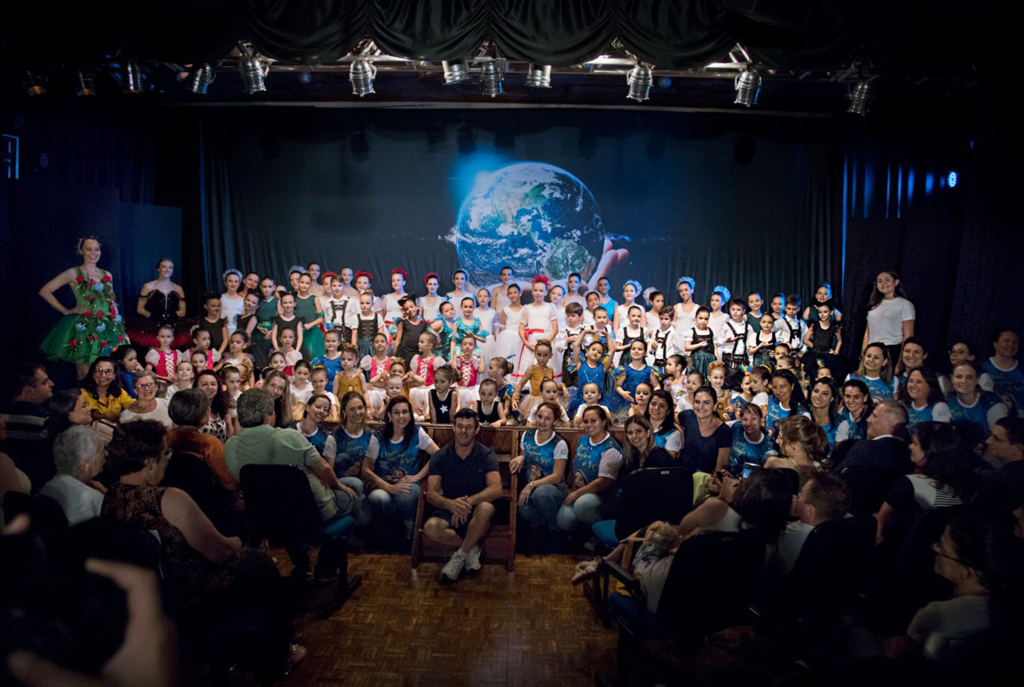 Espaço de Dança Movimento e Saúde realiza espetáculo “O mundo imaginário de Sofia”