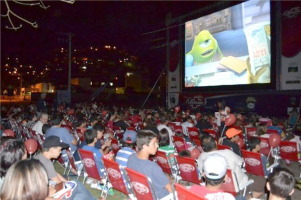 Joaçaba é a única cidade do estado a receber cinema ao ar livre