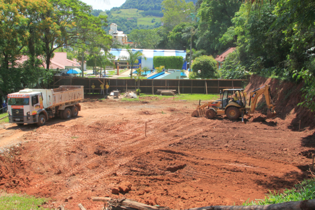 Iniciam as obras no Parque Termal de Piratuba