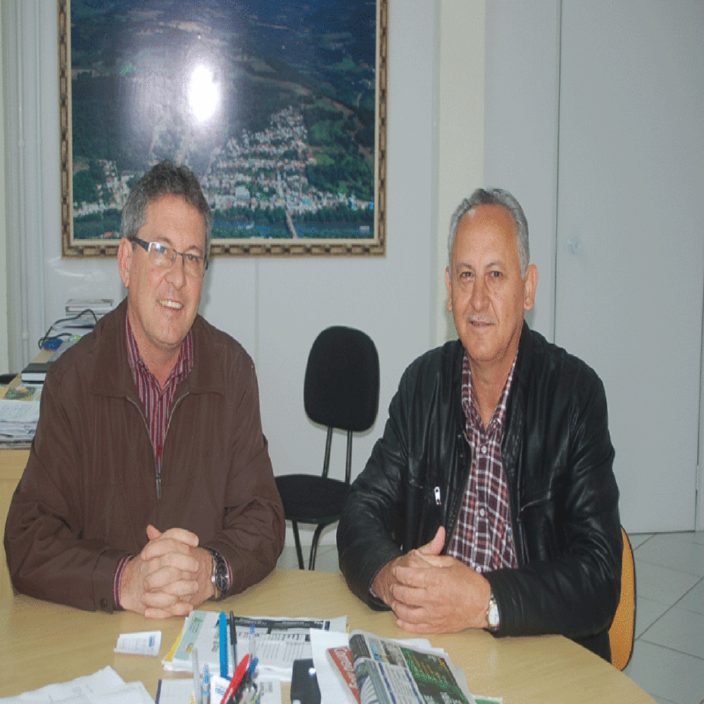 Prefeitura de Ouro socorre agricultor