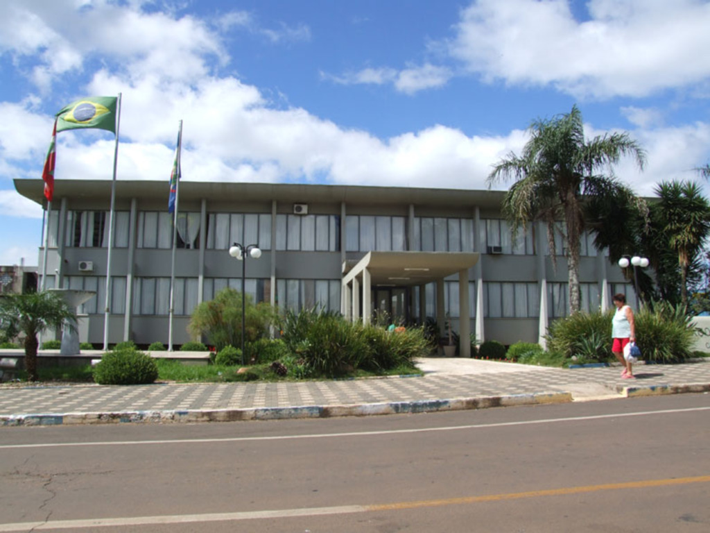 Prefeitura passa a trabalhar em turno único a partir de 15 de outubro