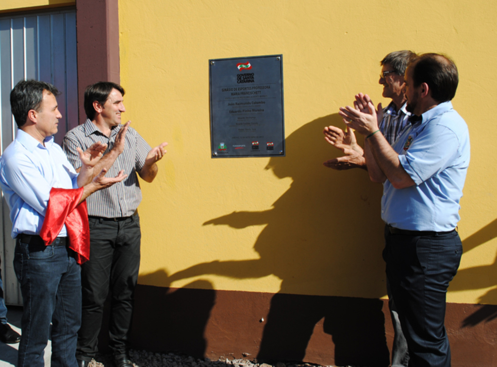 Governo do Estado investe R$ 220 mil em ginásio de esportes em Jaborá