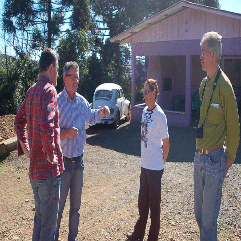 Prefeitura de Ouro descentraliza atendimento da Administração
