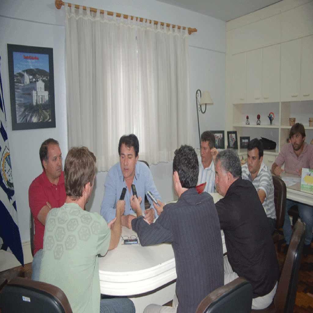 Shows confirmados para a Expovale Capinzal 2013