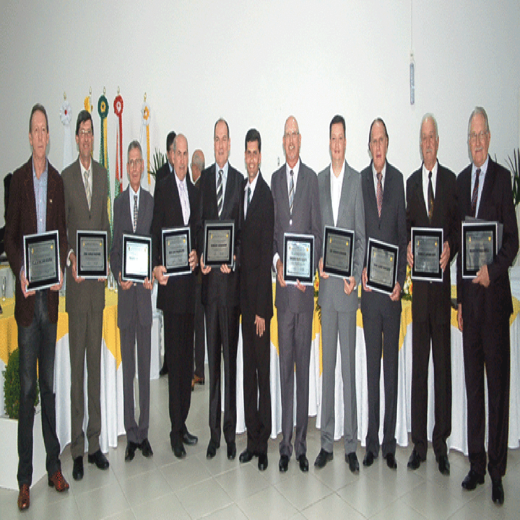 Sessão solene da Câmara Municipal de Ouro
