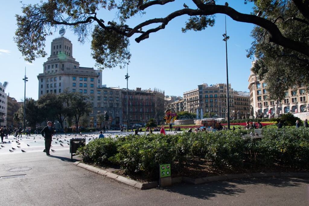 Catalunha declara independência