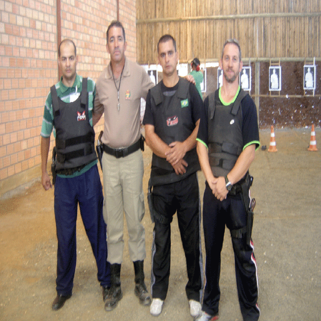 Vigilantes da Empresa Alert Segurança fazem curso em Lages
