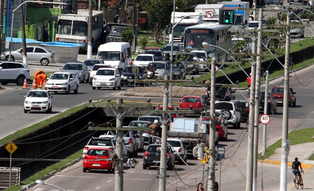 Semáforo altera tráfego na São Francisco de Paula