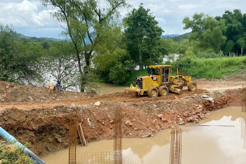 Ponte de acesso ao Bairro Guaricanas, em Ascurra, está proibida para todos os veículos