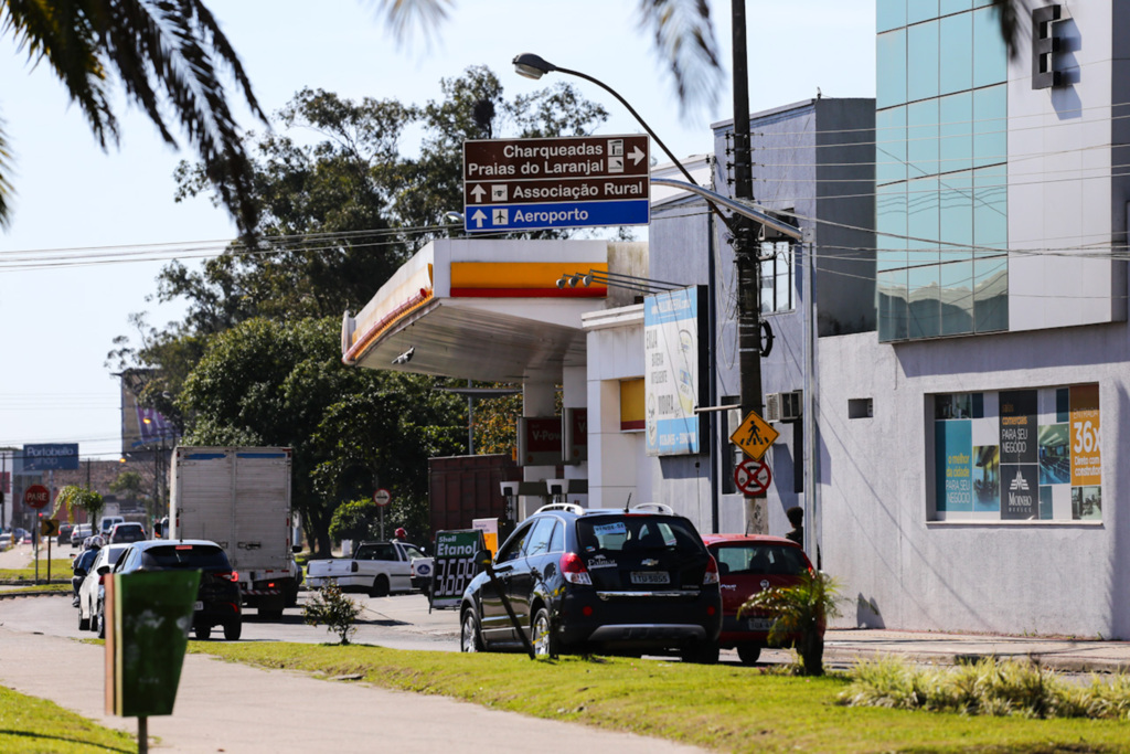 Gustavo Mansur - 