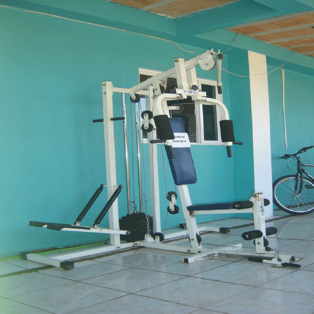 Vende-se aparelho de musculação