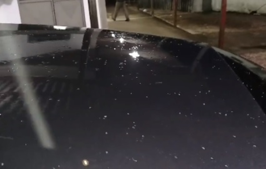 Pinheiro Machado tem queda de neve granular