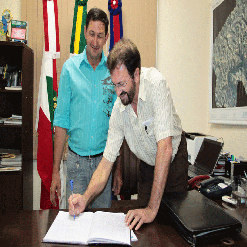 Presidente da Câmara assume a Prefeitura de Piratuba