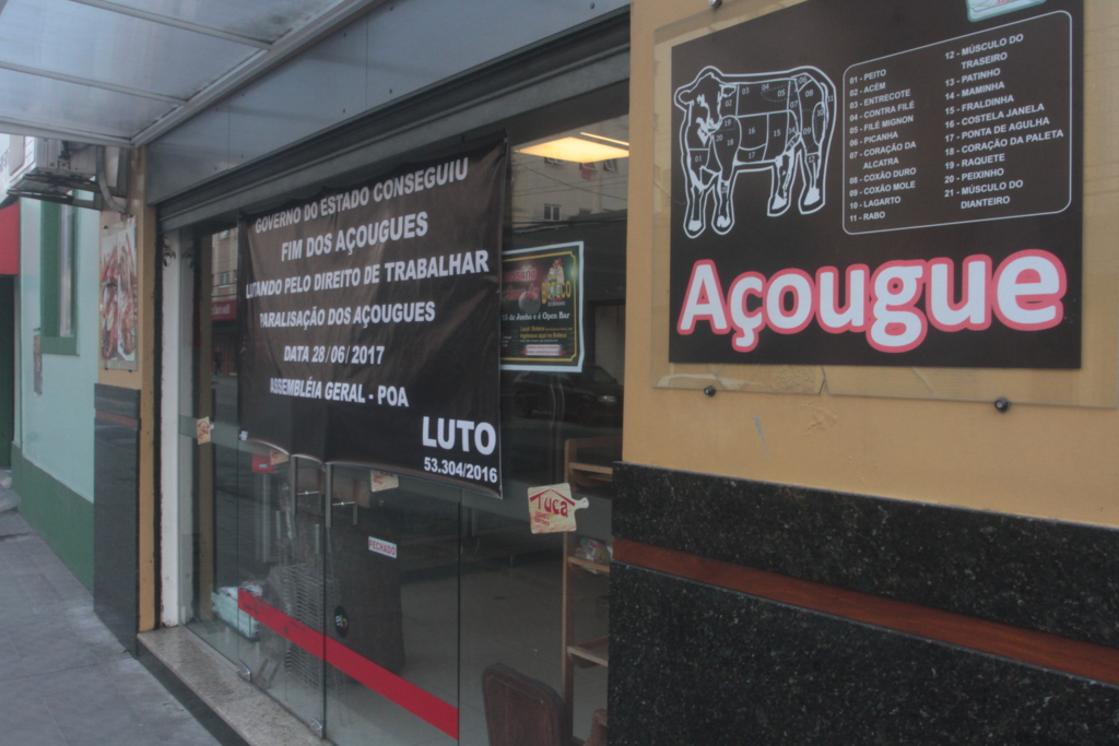 Parte dos açougues de Pelotas paralisa atividades em protesto a decreto estadual