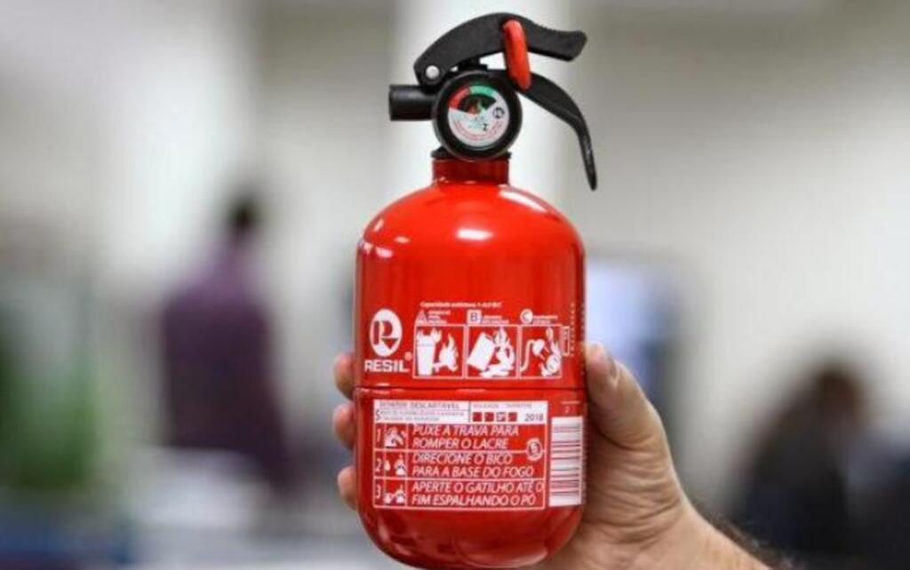 Viação e Transportes aprova extintor de incêndio como item obrigatório de veículos