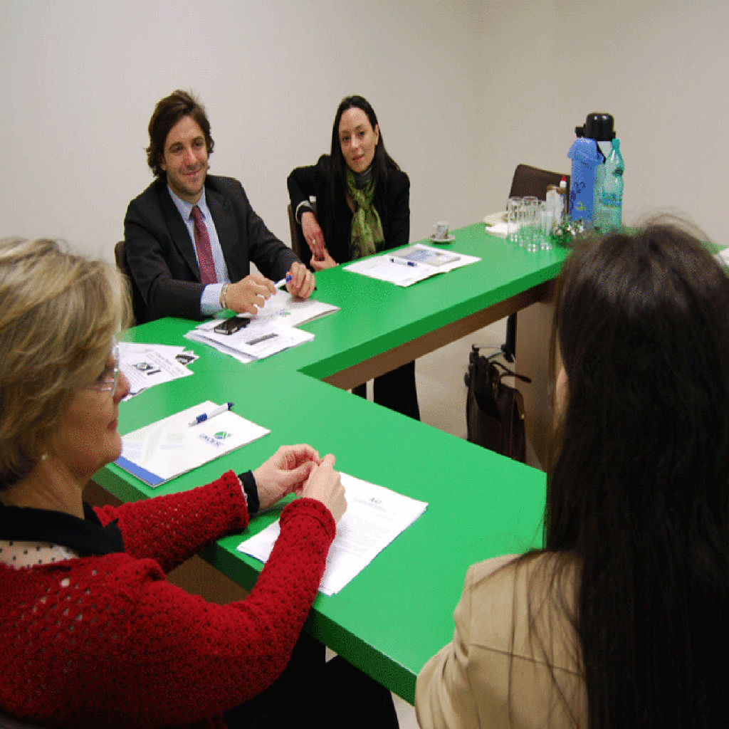Unoesc recebe representantes de associação cultural italiana