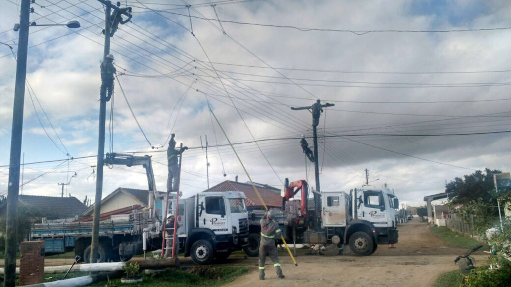 CEEE Distribuição executa melhorias nas redes de energia de Jaguarão