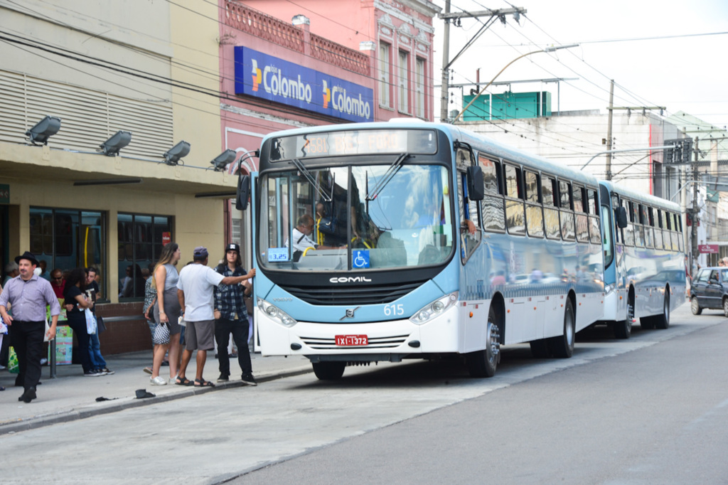 Confira o que funciona no feriado de 1º de Maio