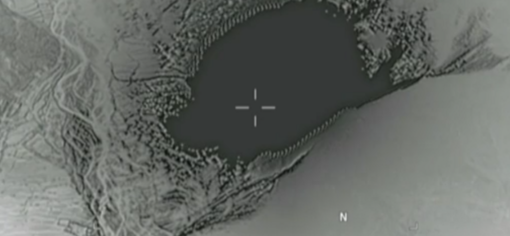 Vídeo divulgado pelo Pentágono mostra o momento do impacto da bomba GBU-43