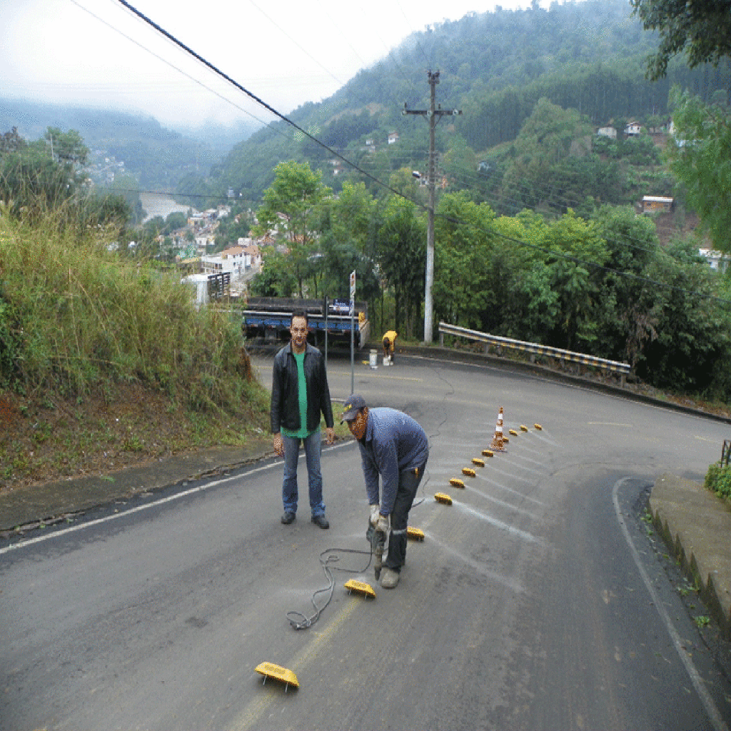 Melhorias nas vias públicas de Ouro
