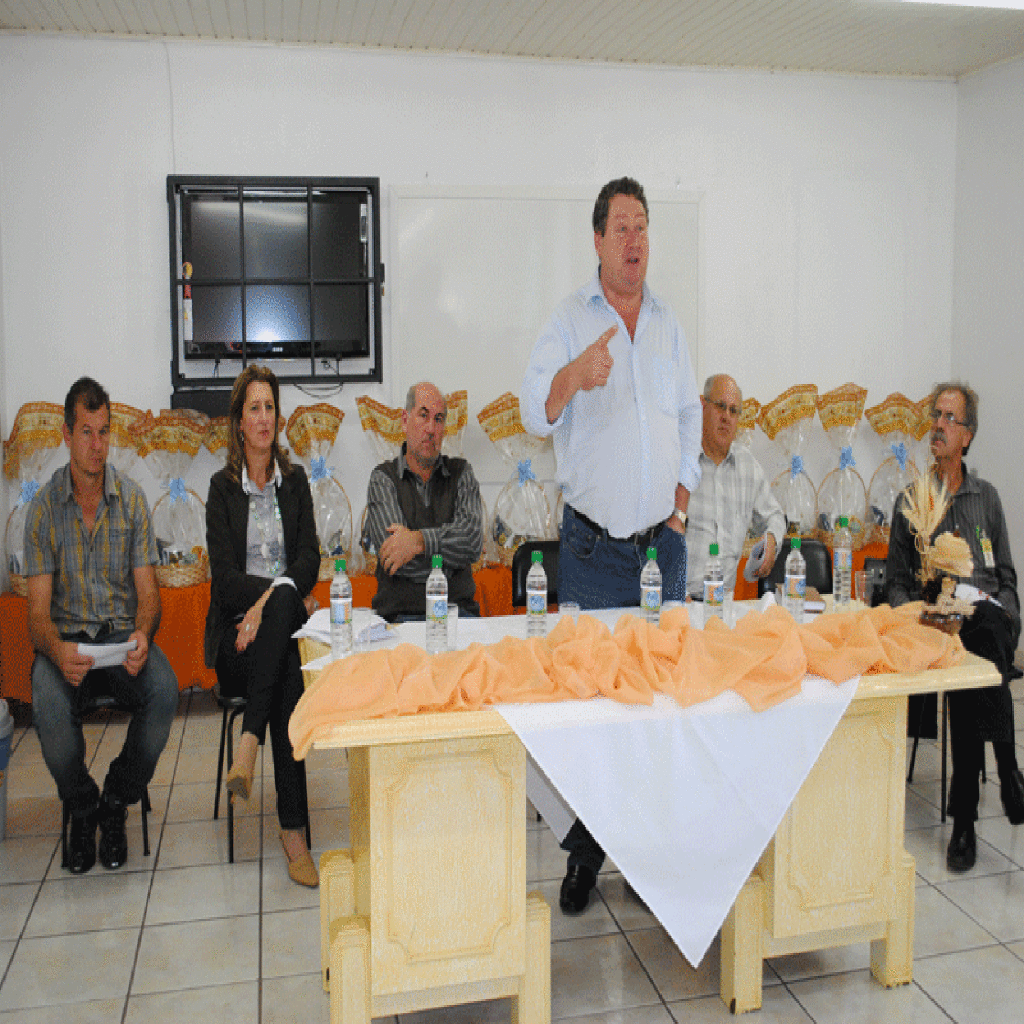 Ouro sedia reunião do Conselho de Desenvolvimento Regional de Joaçaba