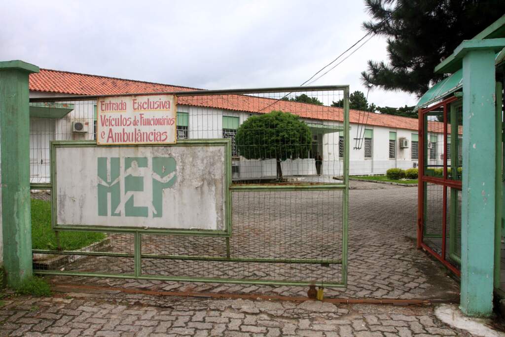 Hospital  Espírita para por 24 horas