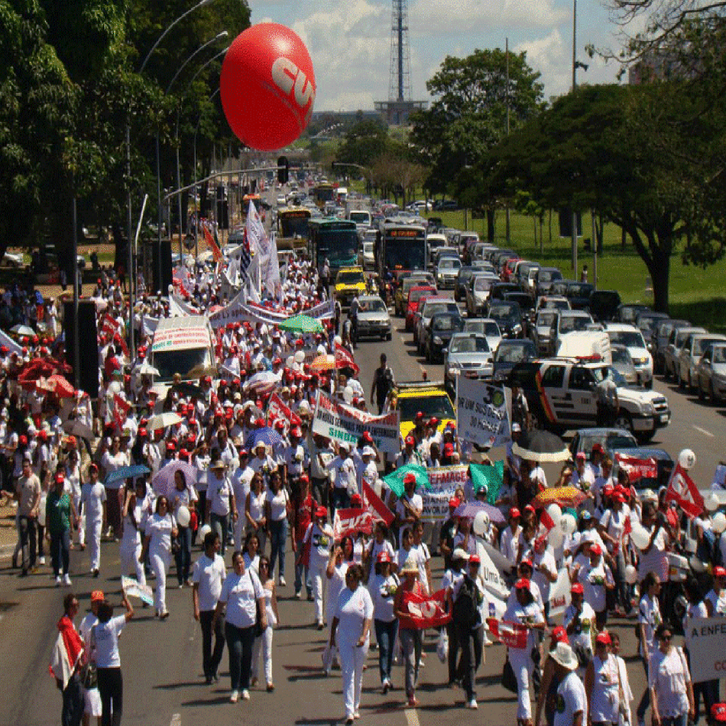 Estudantes de Enfermagem participam de mobilização nacional - 