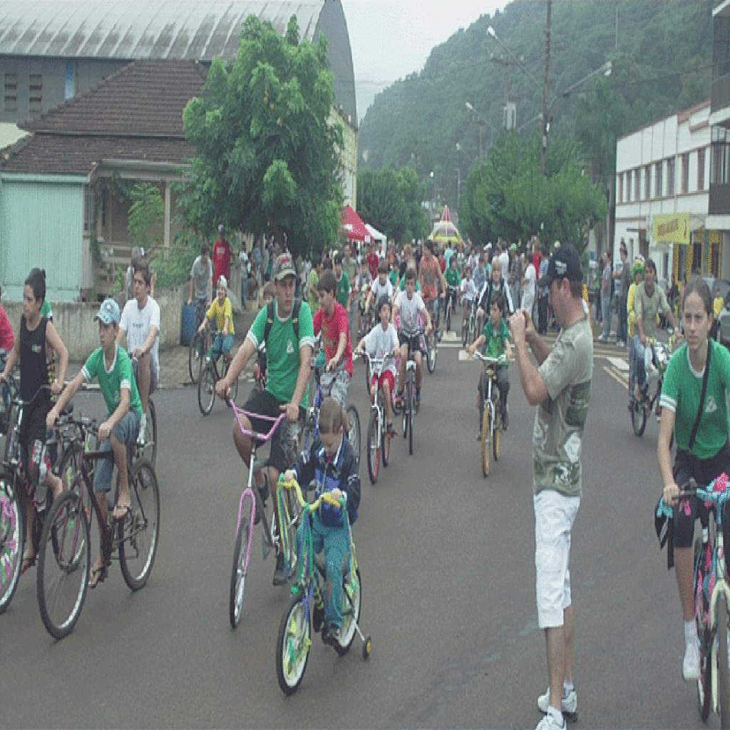AMANHÃ, SÁBADO, DIA 14 DE ABRIL, UMA MANHÃ DE PEDALADAS