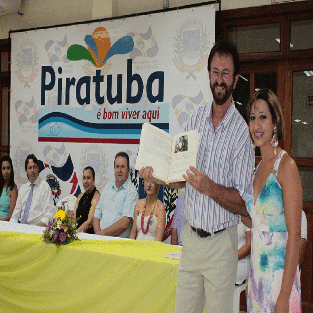 LIVRO CONTA HISTÓRIA DAS COMUNIDADES DO INTERIOR DE PIRATUBA