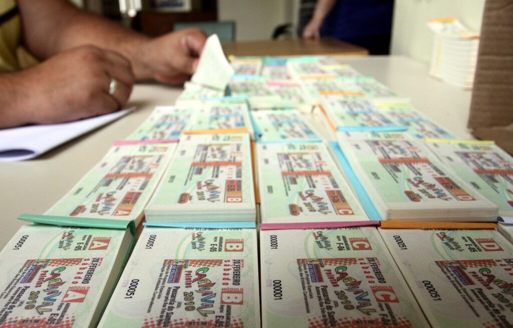 Adiada para quarta a venda de ingressos para o Carnaval