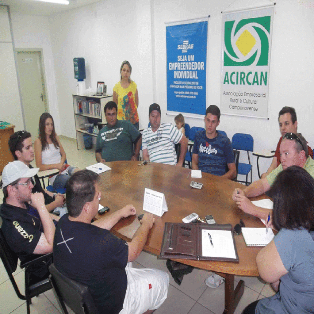 JOVENS EMPRESÁRIOS SE REÚNEM EM CAMPOS NOVOS