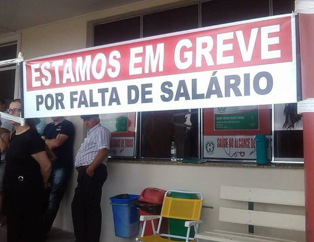 Com salários atrasados, servidores do Hospital de Caridade de Canguçu entram em greve