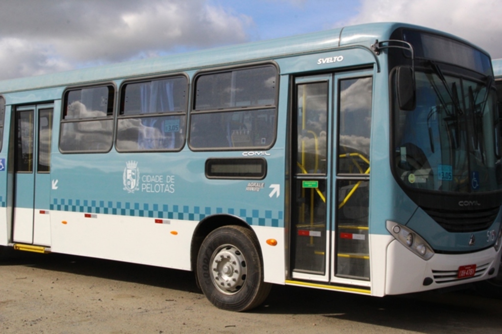 Dia de Finados terá linha e horários especiais para ônibus