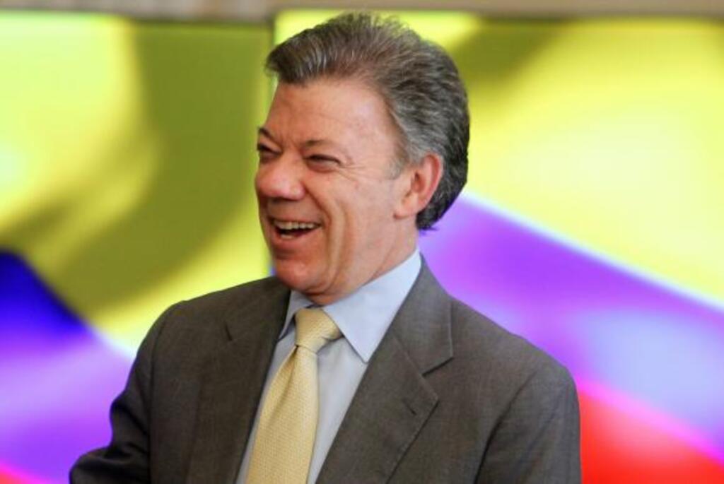 Santos dedica Nobel da Paz a colombianos e às vítimas do conflito com as Farc
