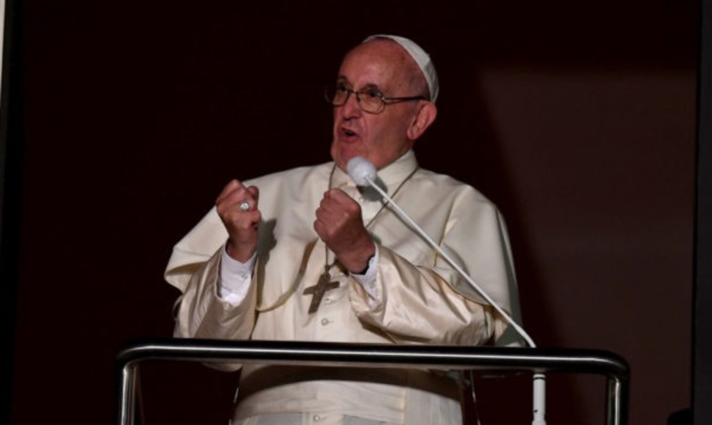 Papa pede que todas as religiões condenem terrorismo