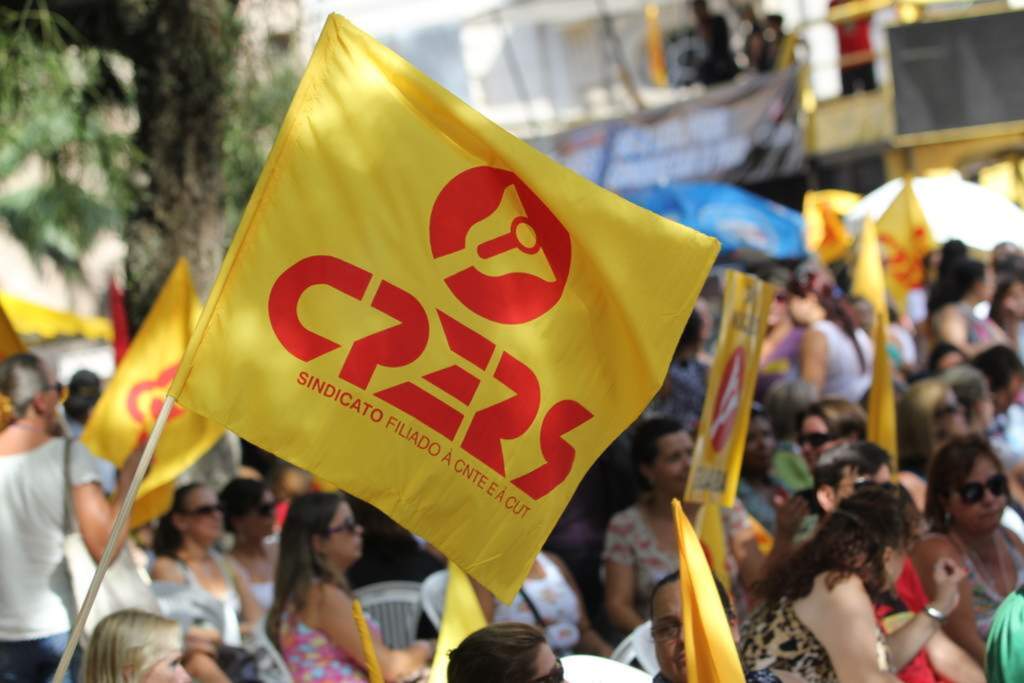 Greve continua nas escolas estaduais